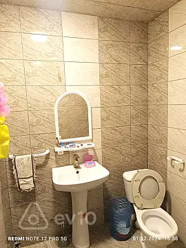 Kirayə verilir 3 otaqlı köhnə tikili 60 m²