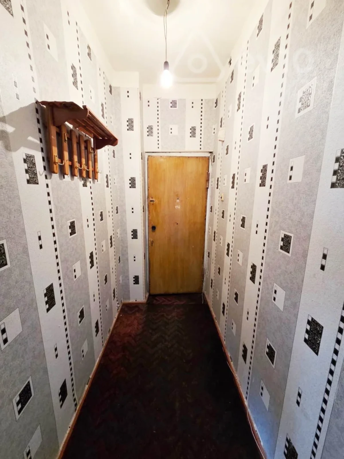 Satılır 1 otaqlı köhnə tikili 47 m²