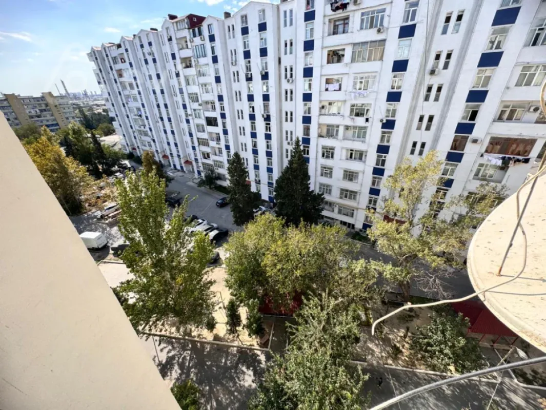 Satılır 3 otaqlı köhnə tikili 90 m²