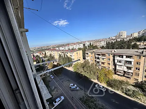 Satılır 3 otaqlı köhnə tikili 90 m²
