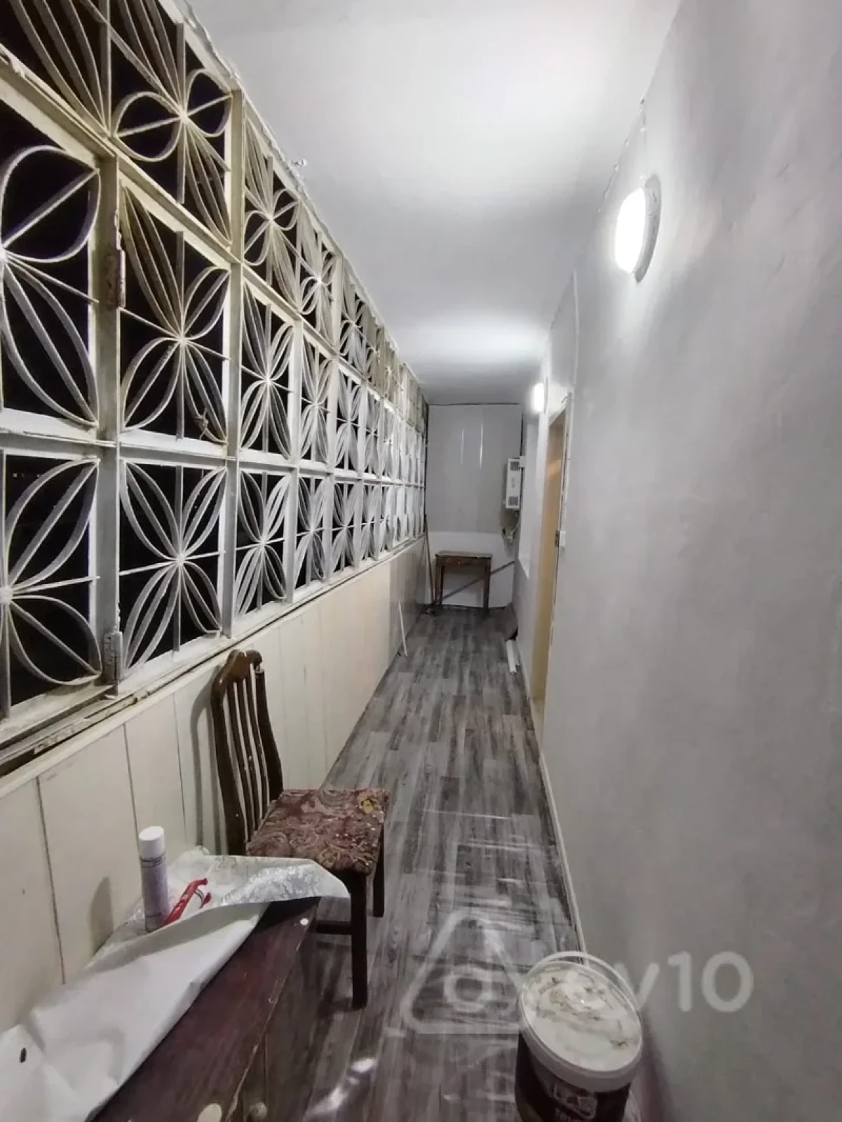 Satılır 2 otaqlı köhnə tikili 65 m²