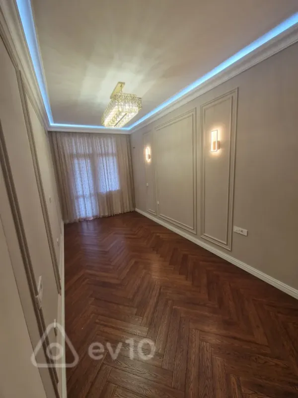 Satılır 3 otaqlı yeni tikili 108 m²