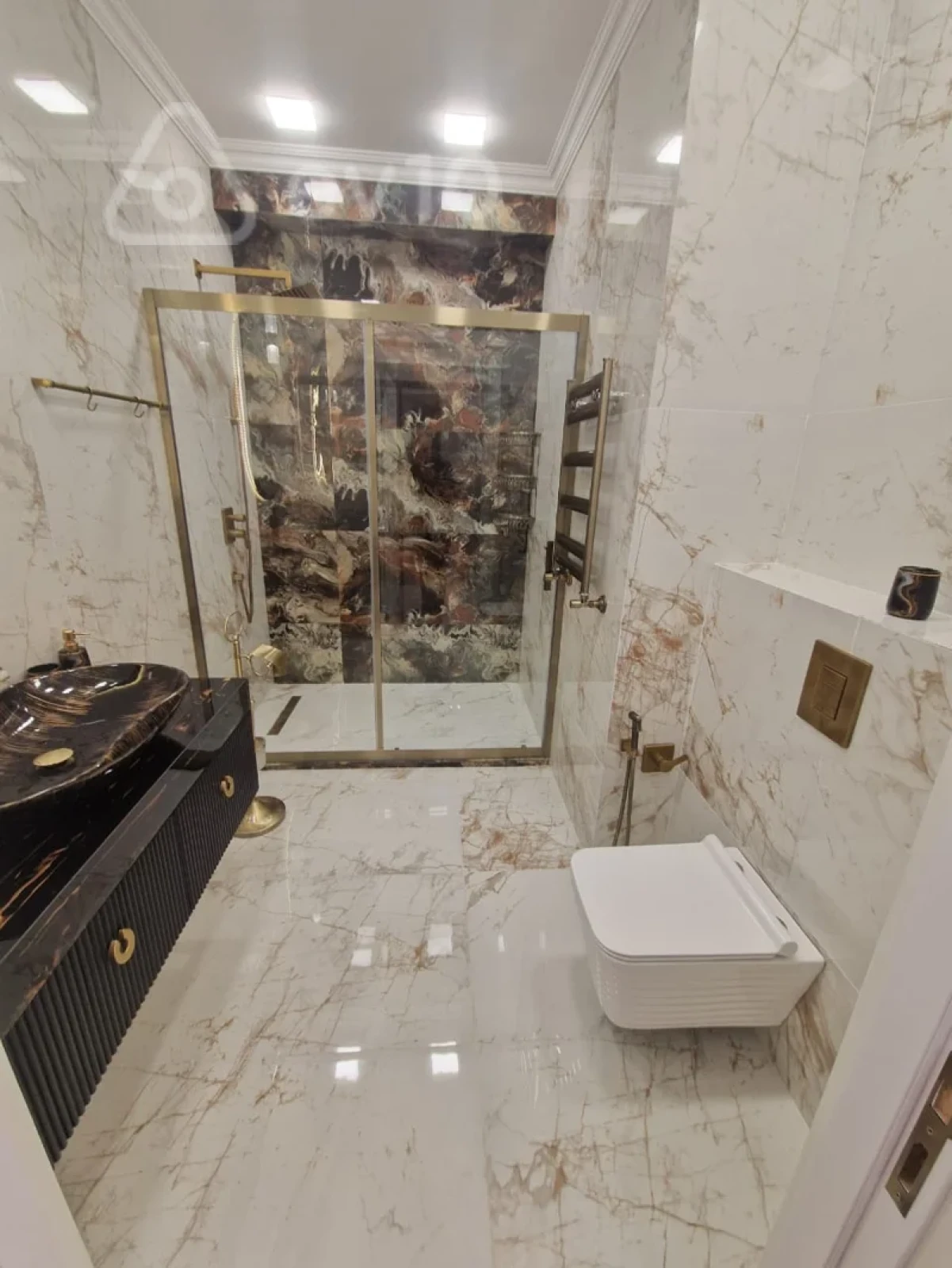 Satılır 3 otaqlı yeni tikili 108 m²