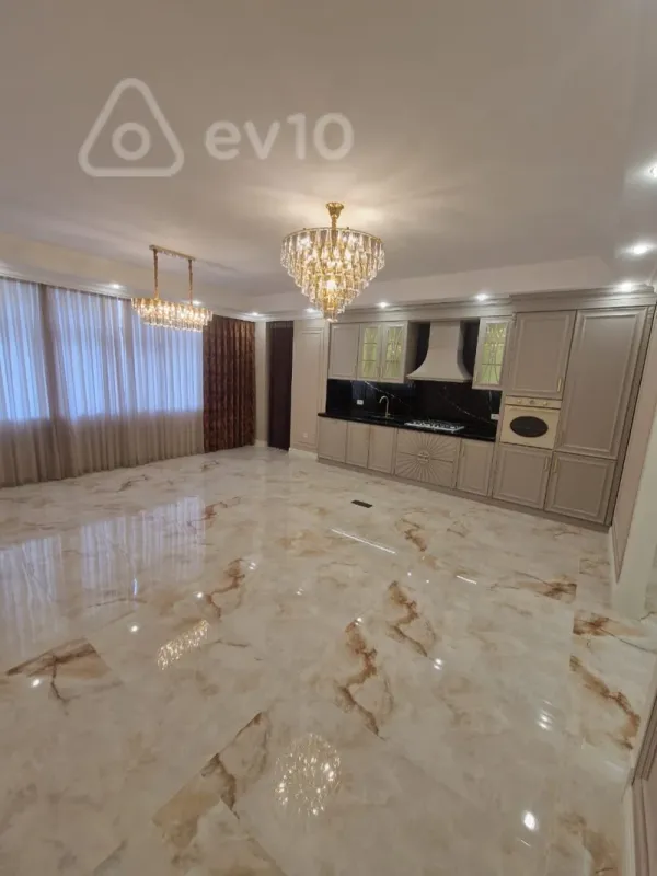 Satılır 3 otaqlı yeni tikili 108 m²