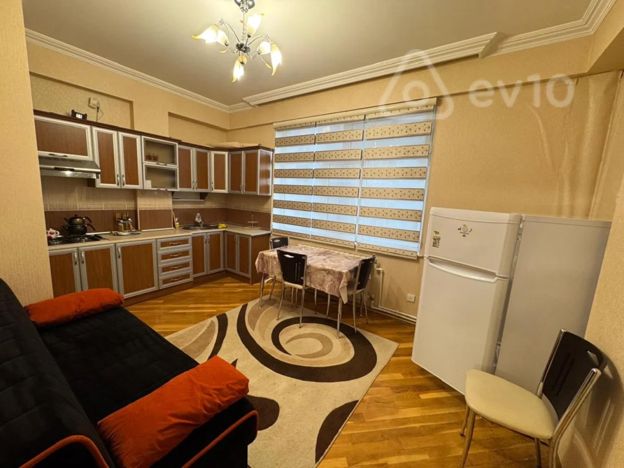Kirayə verilir 2 otaqlı yeni tikili 72 m²