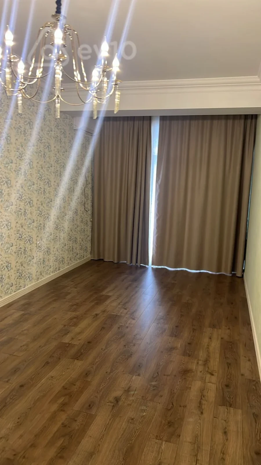 Satılır 3 otaqlı yeni tikili 172 m²