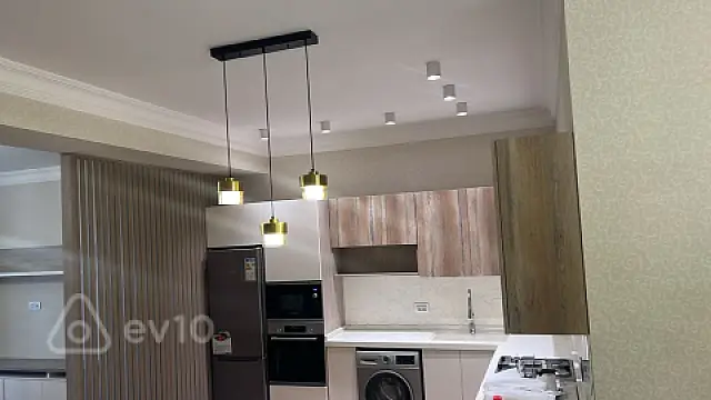 Satılır 3 otaqlı yeni tikili 172 m²