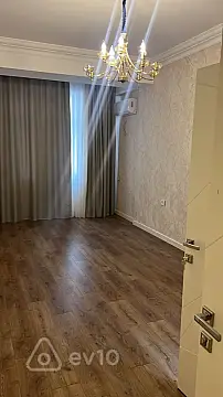Satılır 3 otaqlı yeni tikili 172 m²