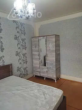 Kirayə verilir 3 otaqlı köhnə tikili 70 m²