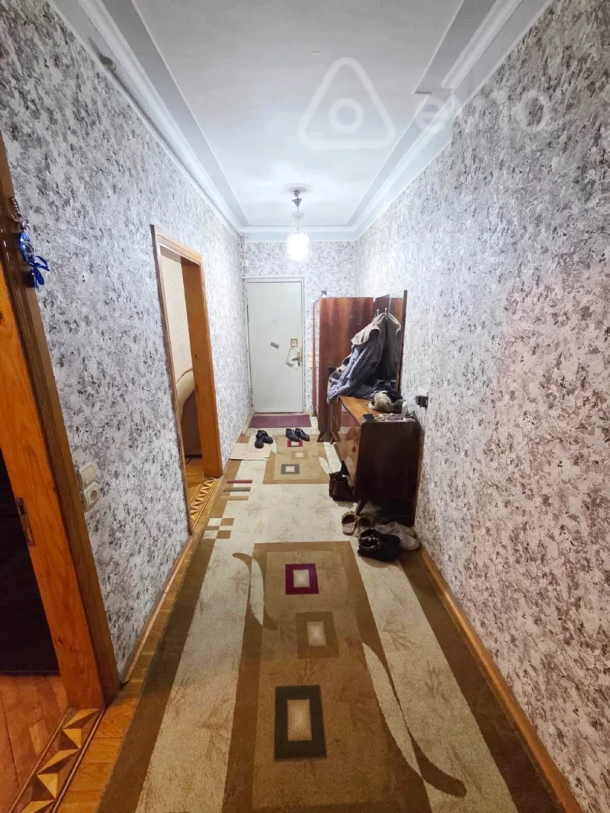 Satılır 3 otaqlı köhnə tikili 90 m²