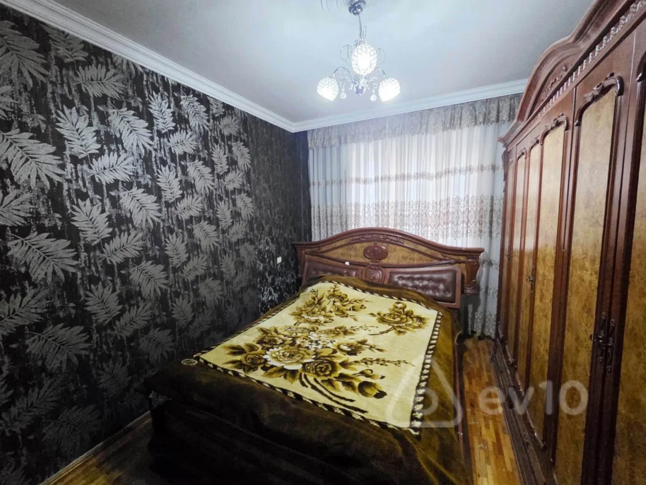 Satılır 3 otaqlı köhnə tikili 90 m²