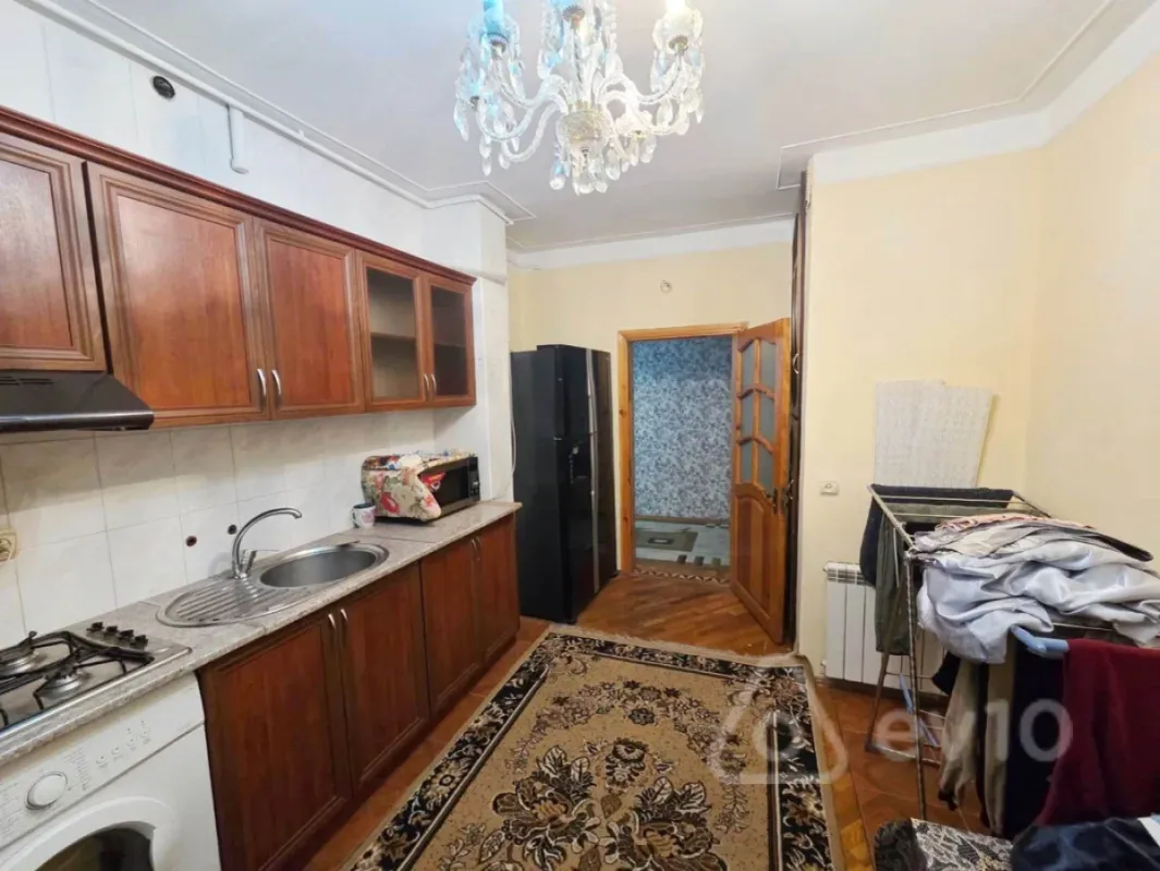 Satılır 3 otaqlı köhnə tikili 90 m²