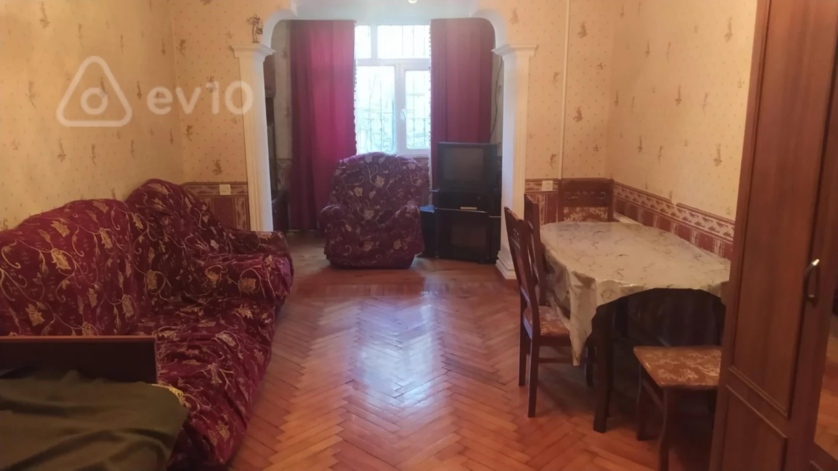 Kirayə verilir 3 otaqlı köhnə tikili 78 m²