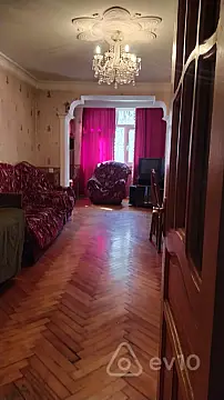 Kirayə verilir 3 otaqlı köhnə tikili 78 m²