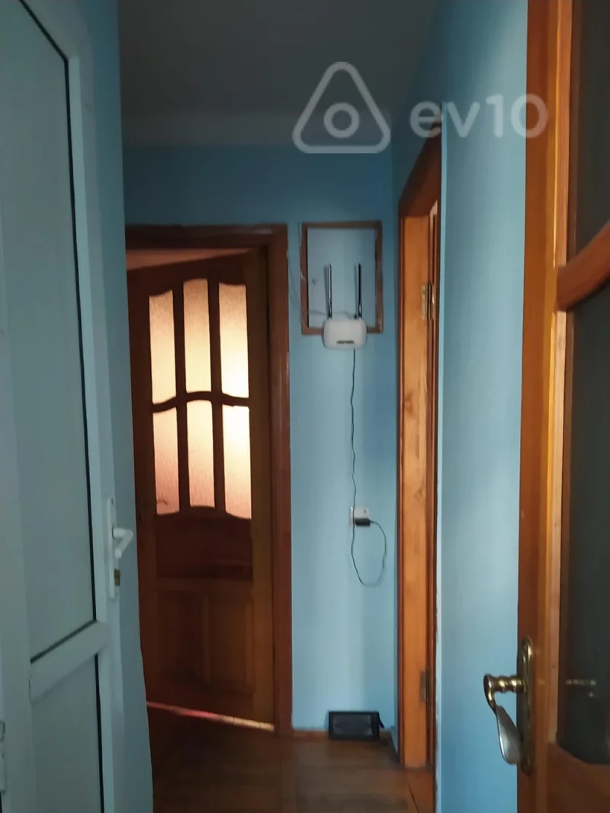 Kirayə verilir 3 otaqlı köhnə tikili 78 m²