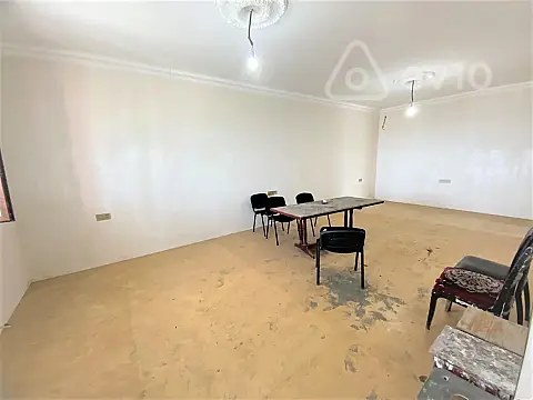 Kirayə verilir 4 otaqlı həyət evi 220 m²