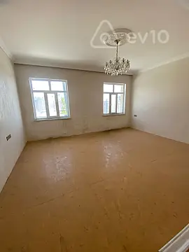 Kirayə verilir 4 otaqlı həyət evi 220 m²