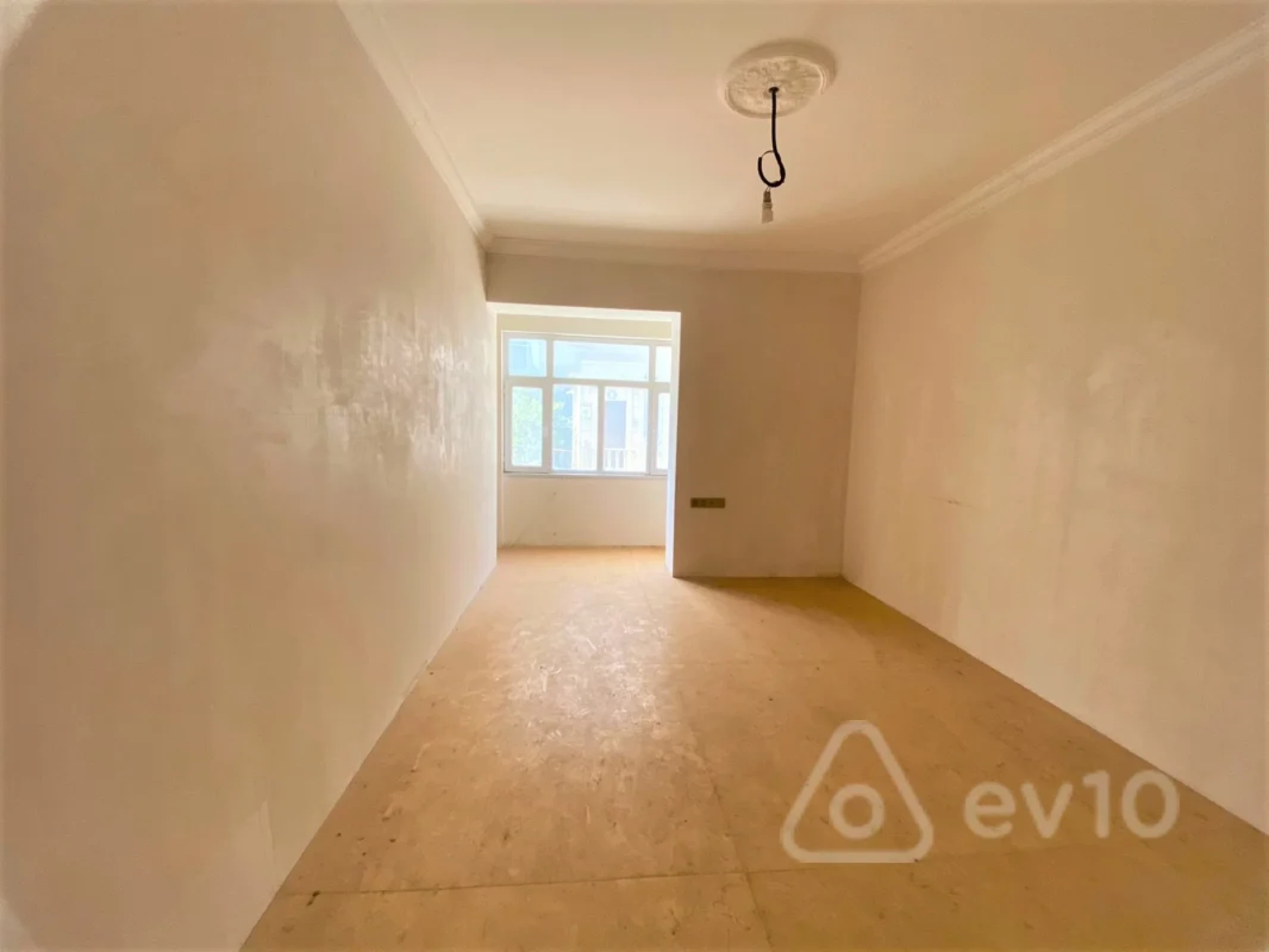 Kirayə verilir 4 otaqlı həyət evi 220 m²