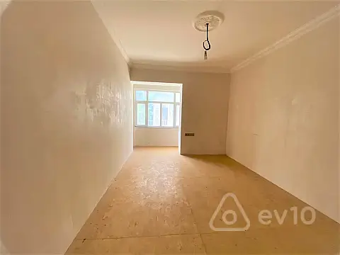Kirayə verilir 4 otaqlı həyət evi 220 m²
