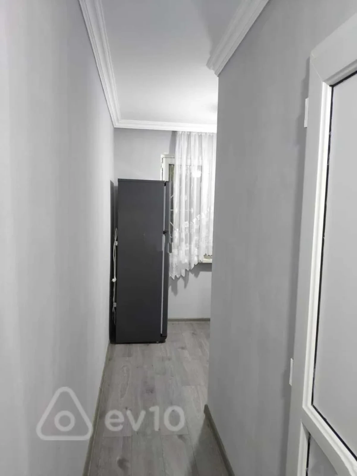 Kirayə verilir 1 otaqlı köhnə tikili 30 m²