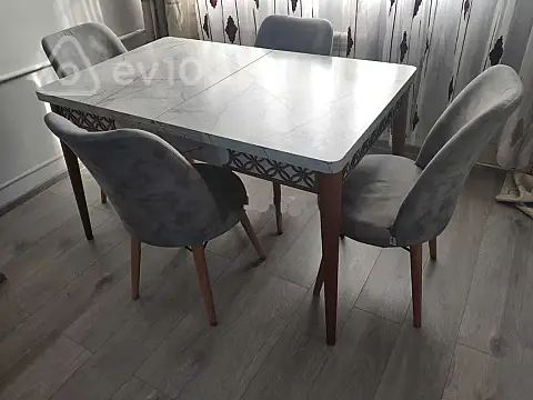 Kirayə verilir 1 otaqlı köhnə tikili 30 m² — Bakı, Nizami 1 otaq 30.00 m²