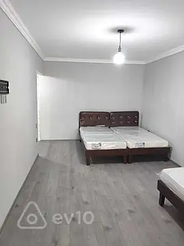 Kirayə verilir 1 otaqlı köhnə tikili 30 m²