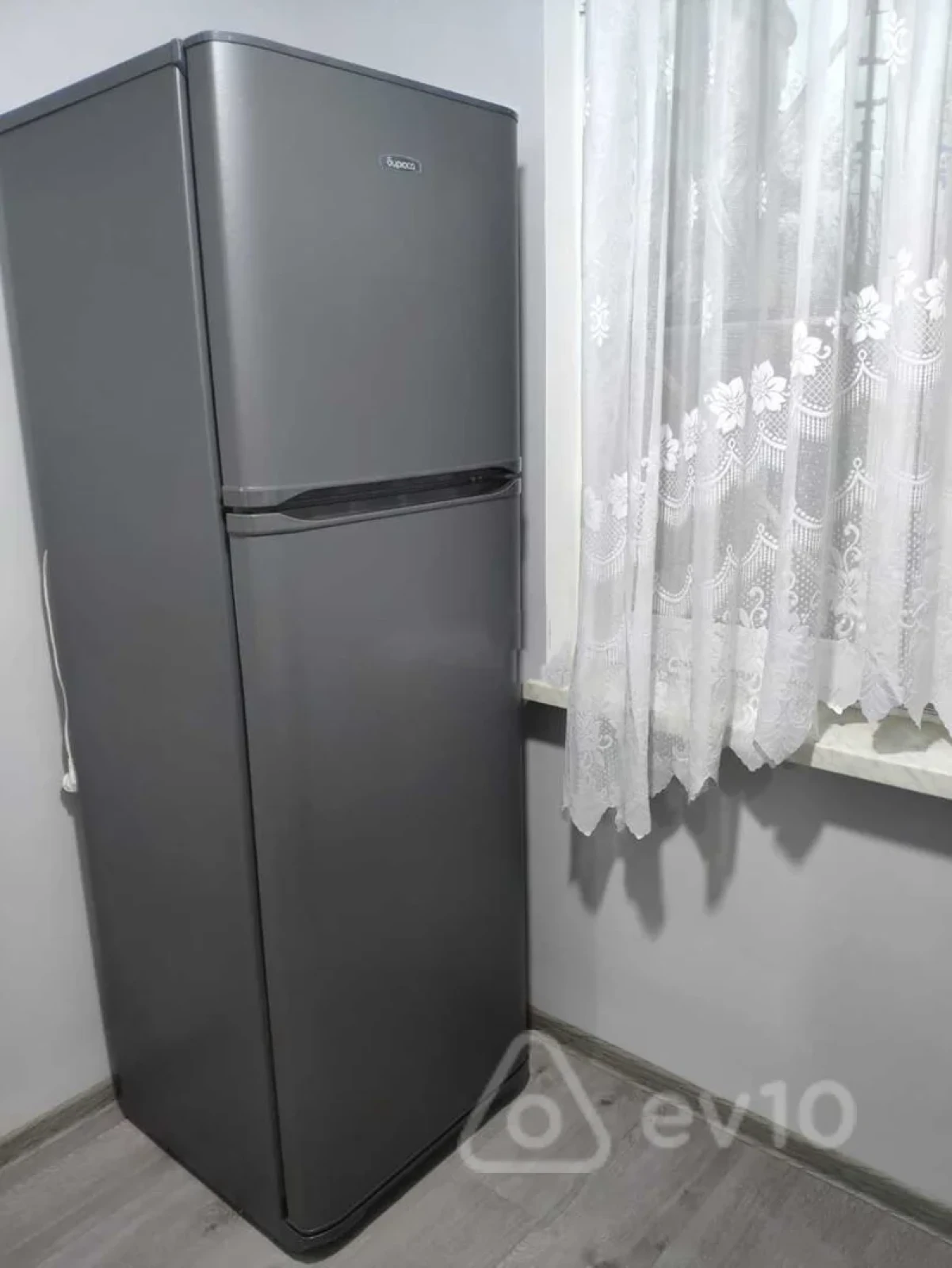 Kirayə verilir 1 otaqlı köhnə tikili 30 m²