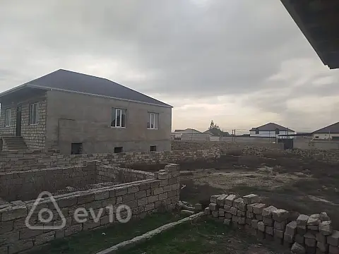 Satılır 2 otaqlı həyət evi 40 m²