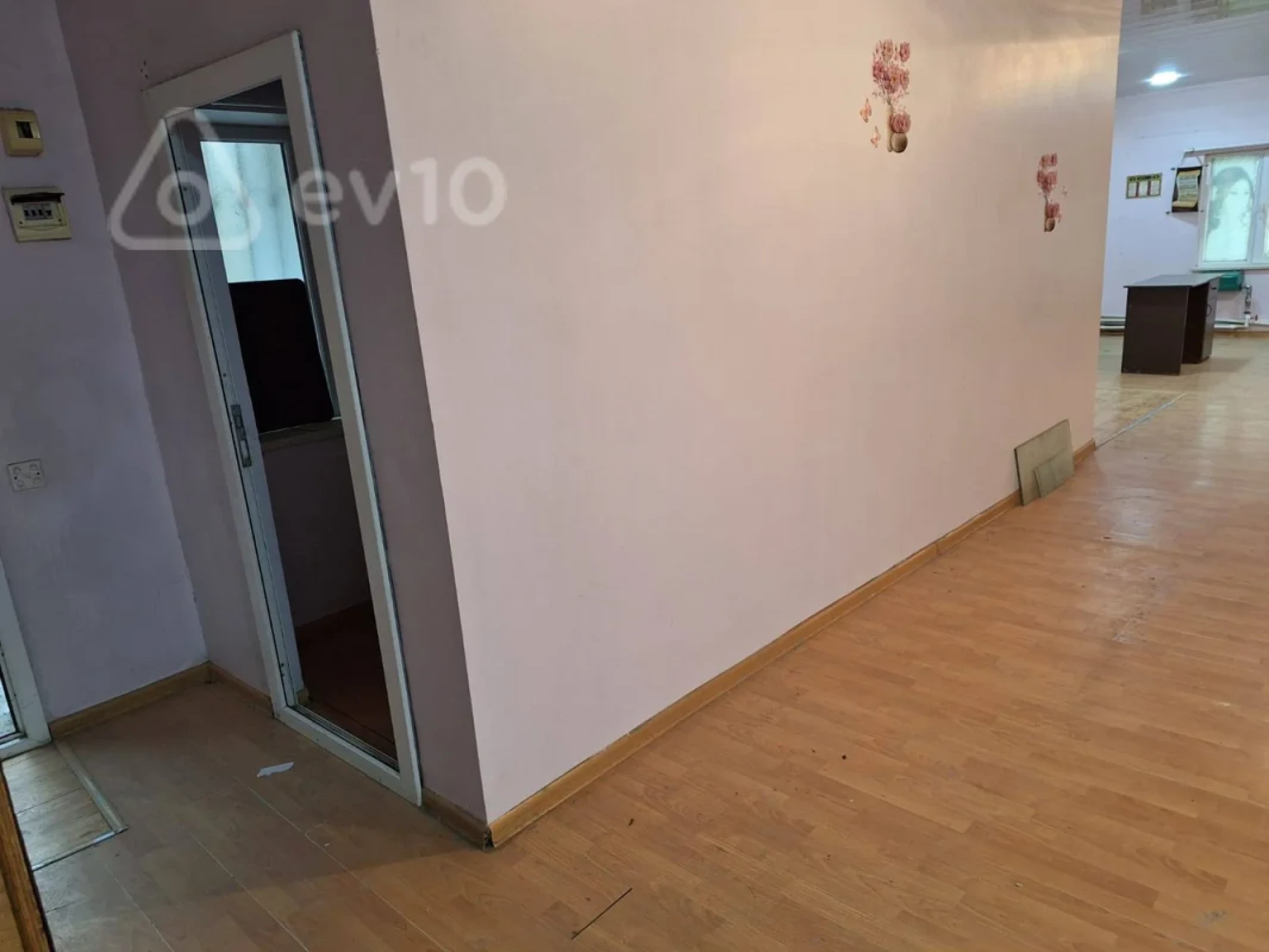 Kirayə verilir mənzil 75 m²