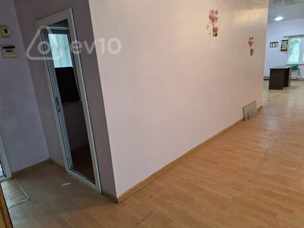 Kirayə verilir mənzil 75 m²