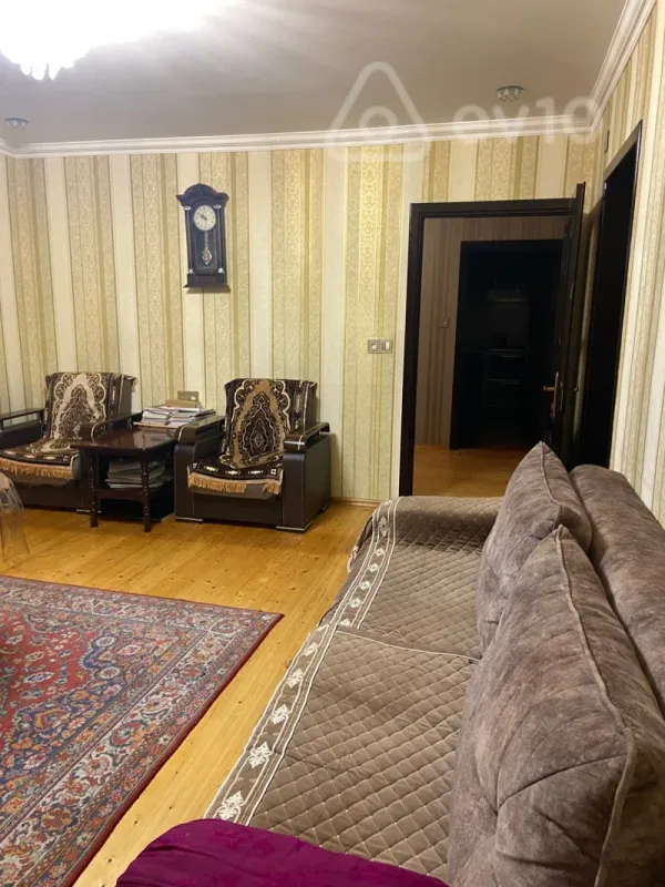 Kirayə verilir 3 otaqlı yeni tikili 65 m²