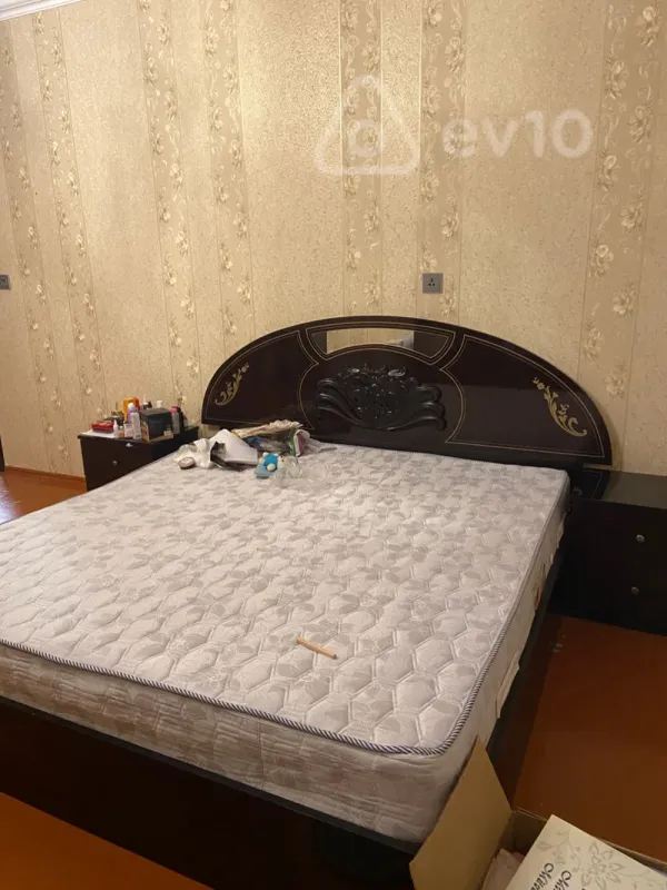 Kirayə verilir 3 otaqlı yeni tikili 65 m²