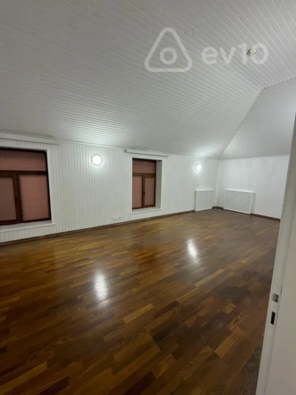 Kirayə verilir mənzil 100 m²