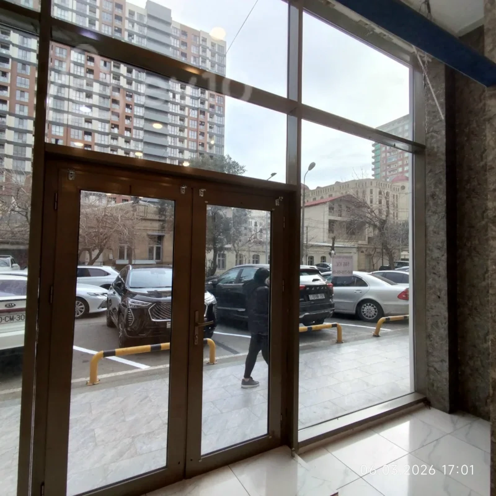 Kirayə verilir mənzil 166 m²