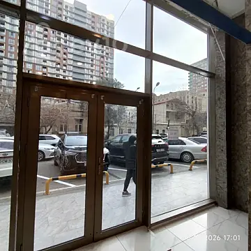 Kirayə verilir mənzil 166 m²