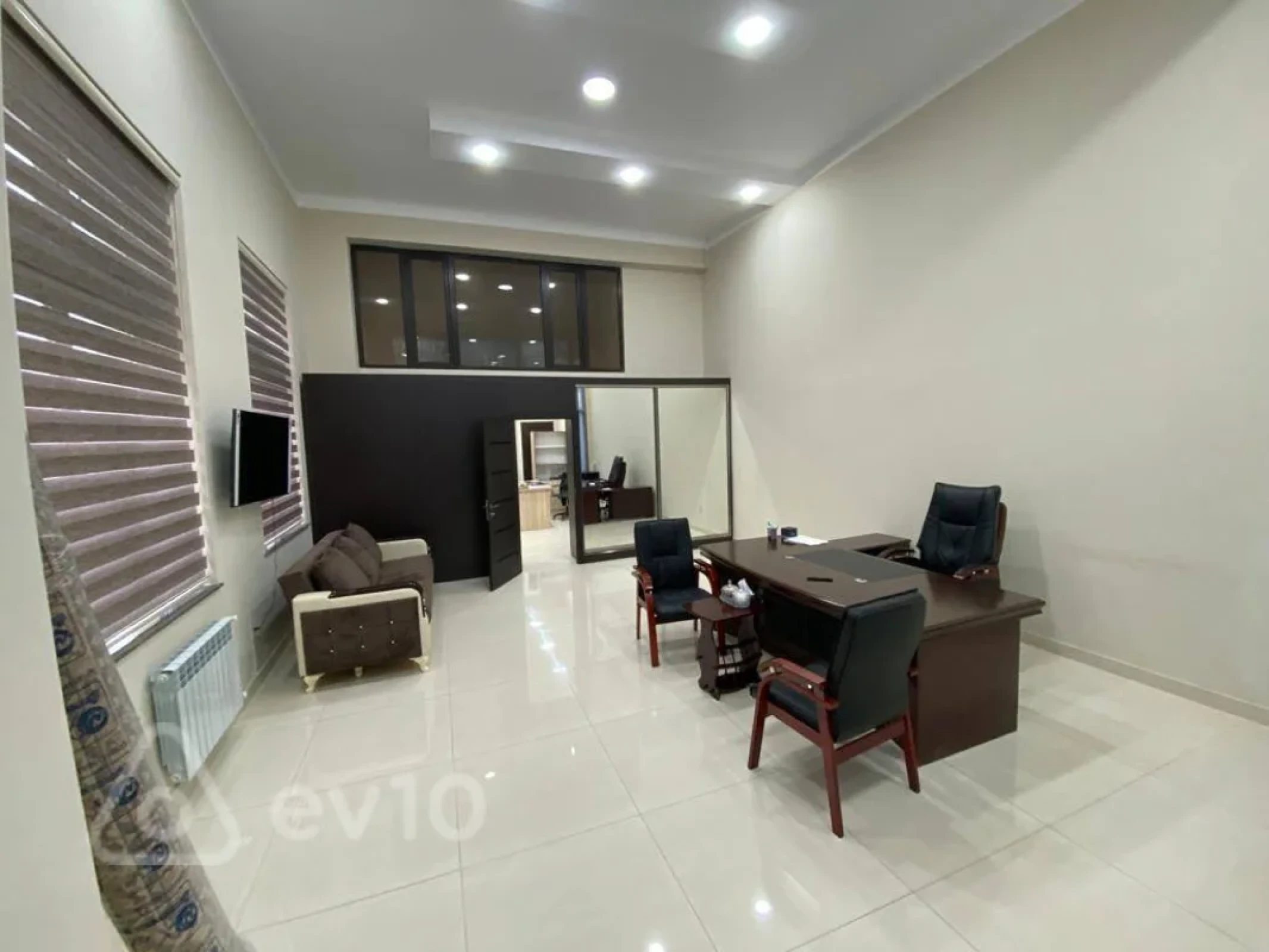 Kirayə verilir mənzil 105 m²