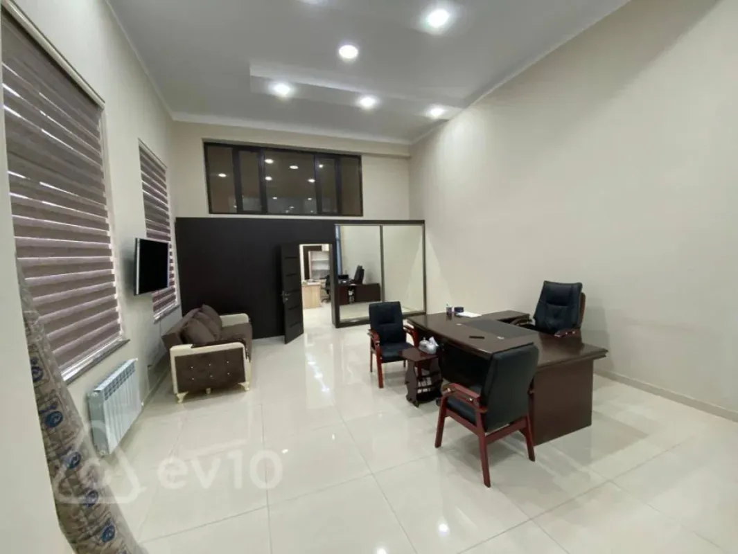 Kirayə verilir mənzil 105 m²