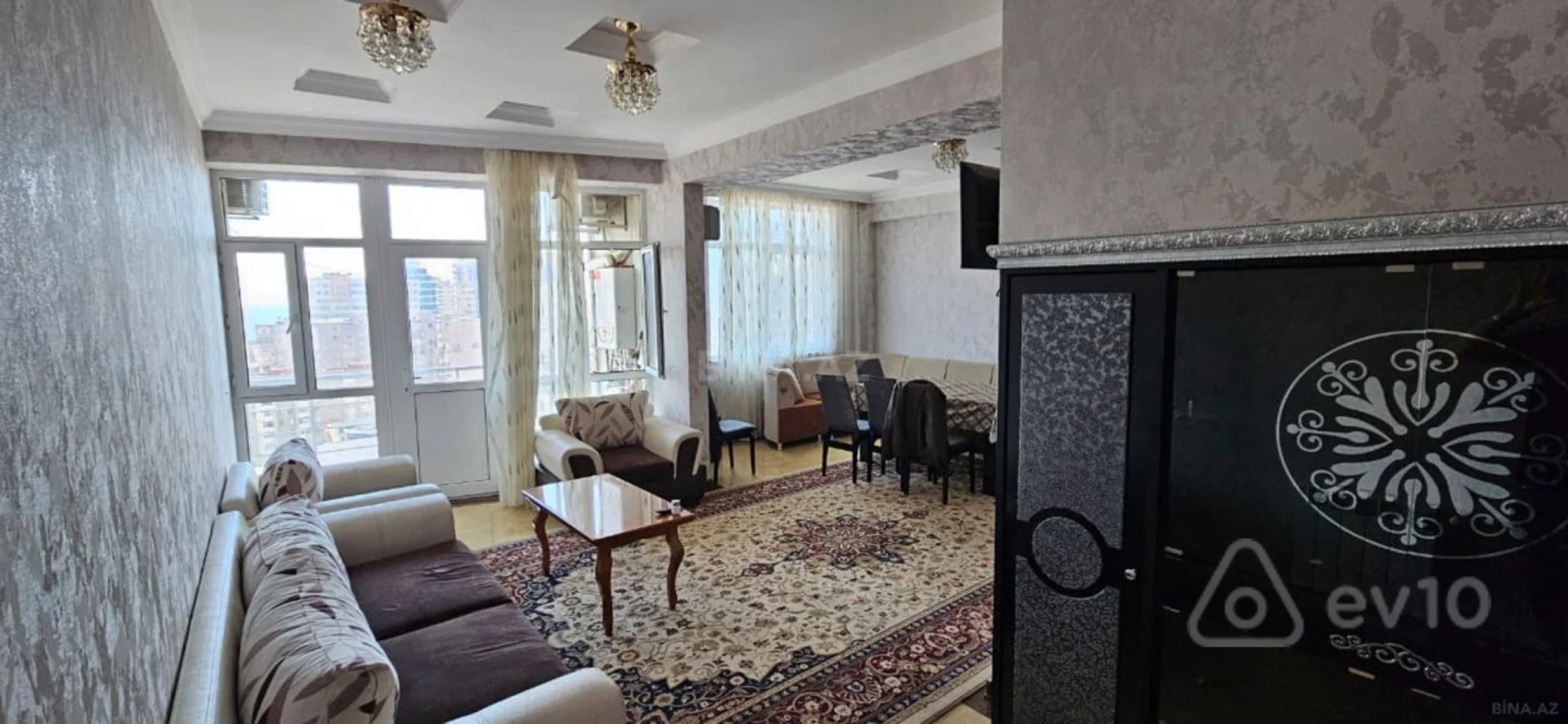 Kirayə verilir 4 otaqlı yeni tikili 139 m²