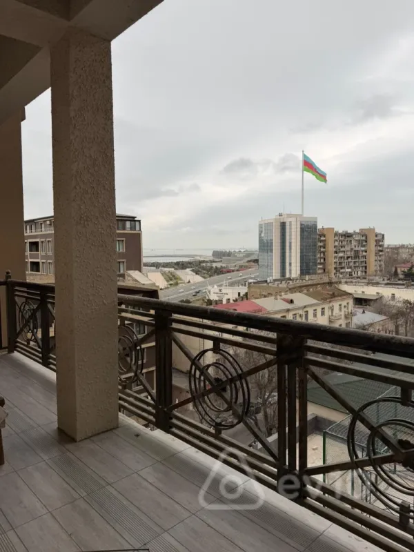 Kirayə verilir 2 otaqlı yeni tikili 75 m²