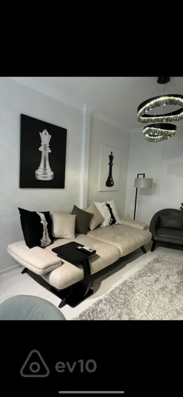 Satılır 3 otaqlı köhnə tikili 85 m²