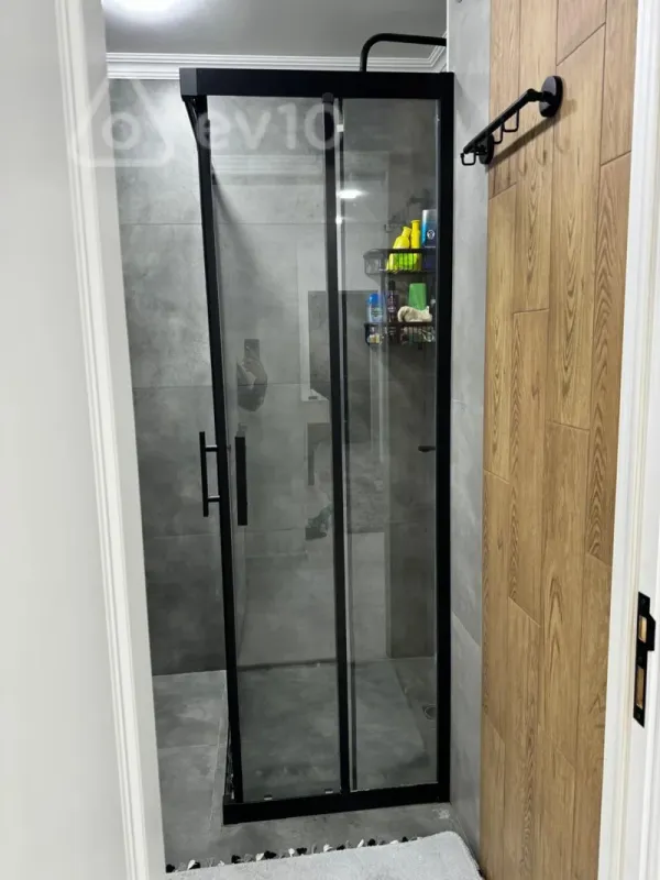 Satılır 3 otaqlı köhnə tikili 85 m²