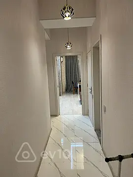 Kirayə verilir 2 otaqlı yeni tikili 62 m²