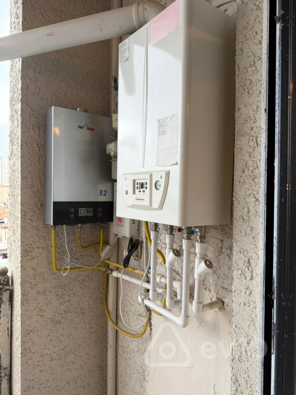 Kirayə verilir 2 otaqlı yeni tikili 100 m²