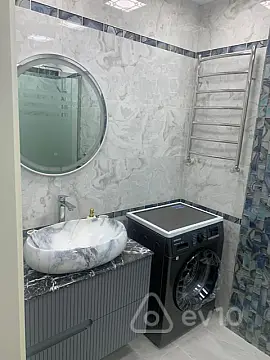 Kirayə verilir 3 otaqlı yeni tikili 115 m²