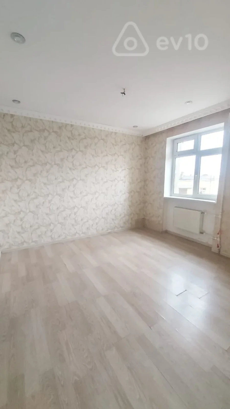 Kirayə verilir 3 otaqlı köhnə tikili 80 m²
