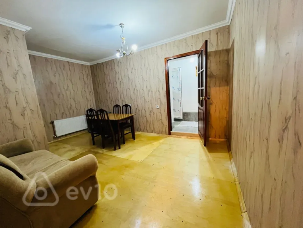 Kirayə verilir 2 otaqlı həyət evi 60 m²