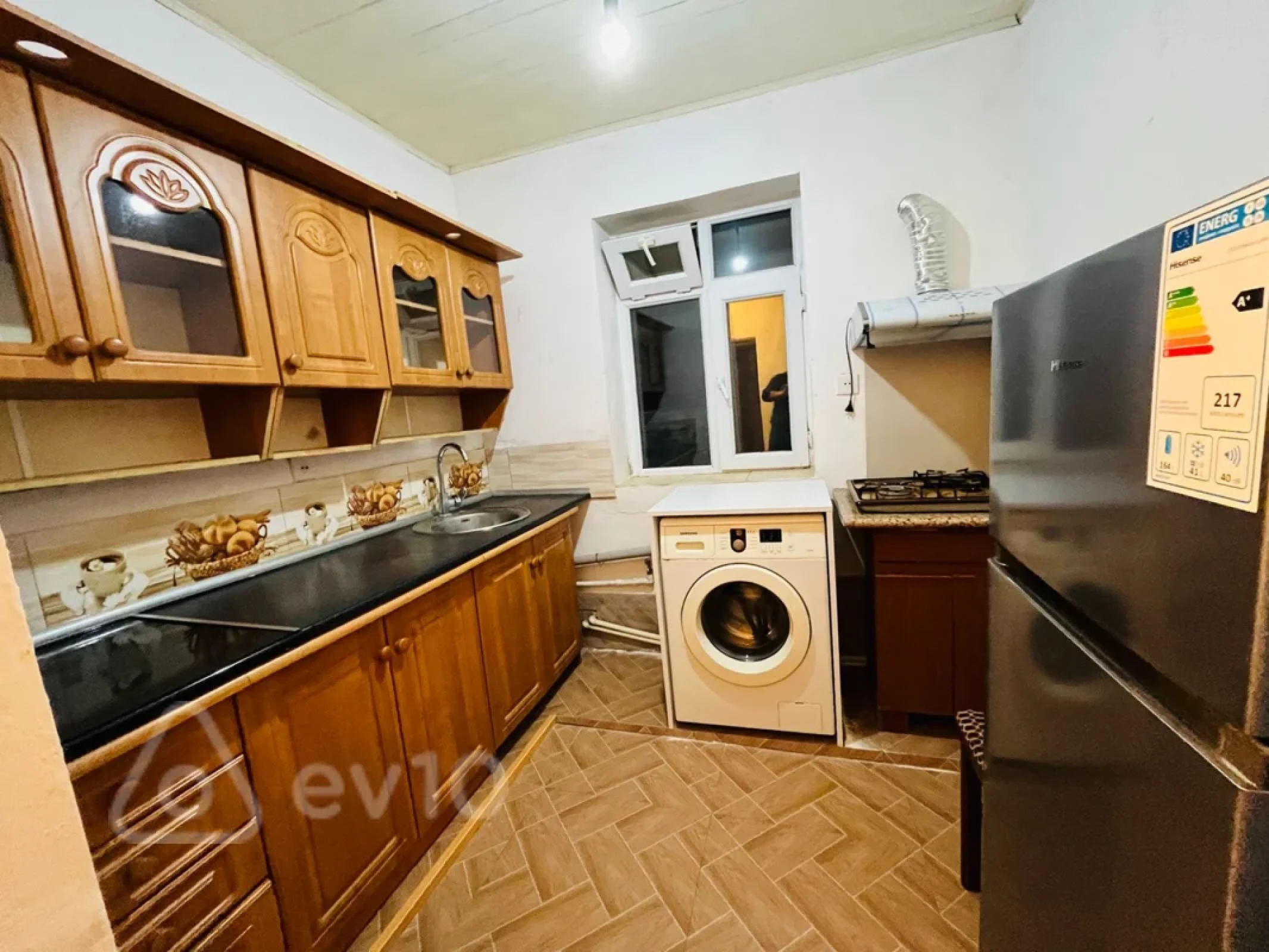 Kirayə verilir 2 otaqlı həyət evi 60 m²