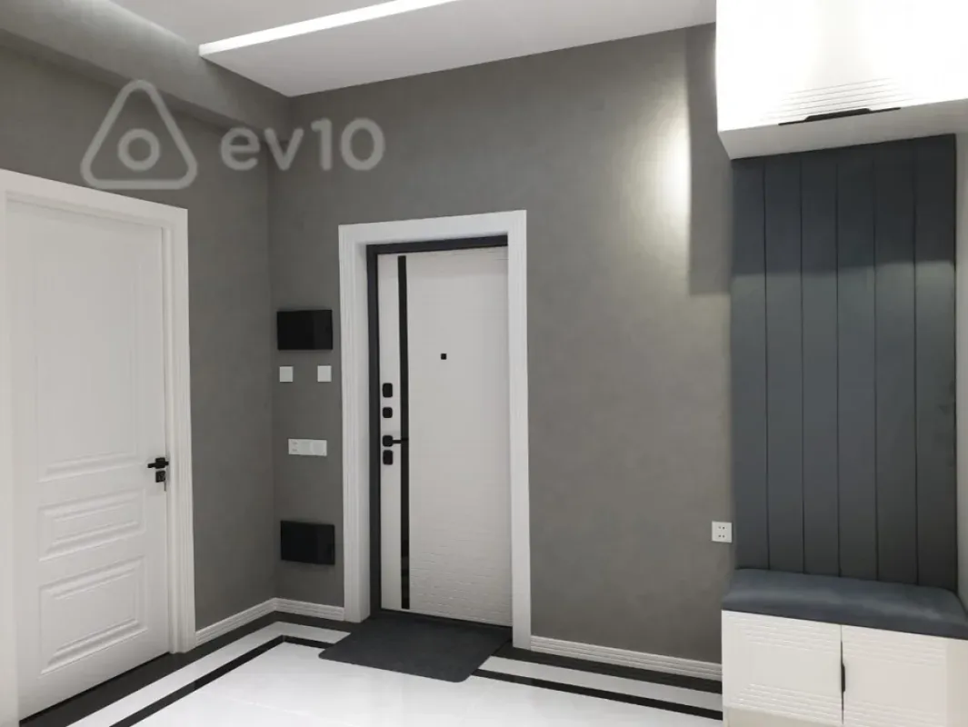 Kirayə verilir 3 otaqlı yeni tikili 140 m²