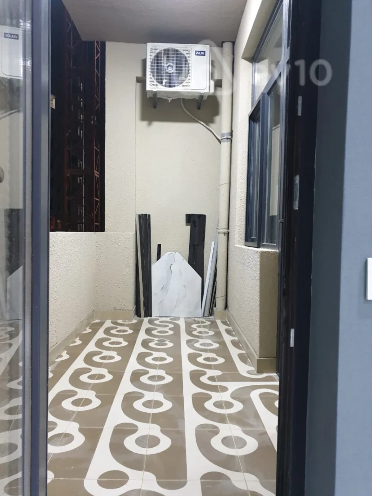 Kirayə verilir 3 otaqlı yeni tikili 140 m²