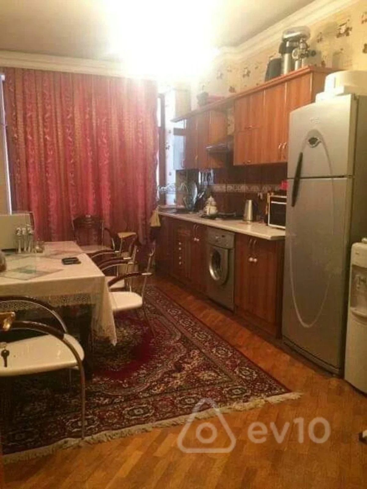 Kirayə verilir 3 otaqlı yeni tikili 120 m²